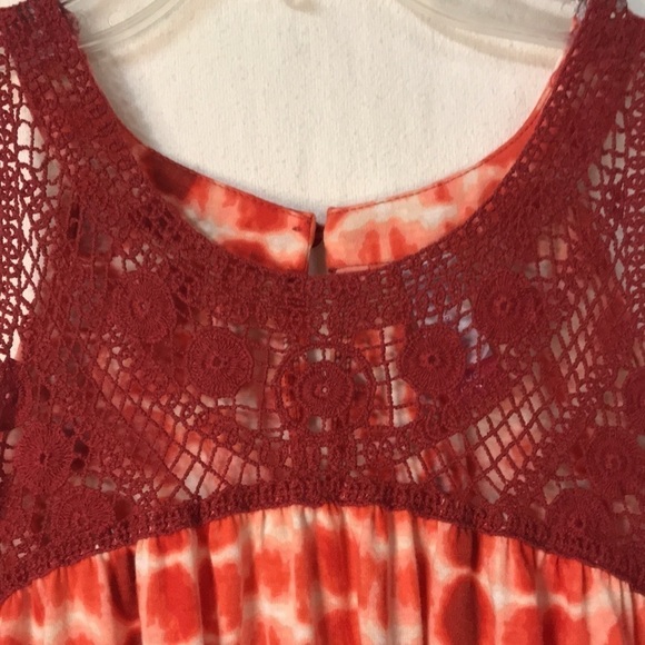 NO Boundaries Women’s Sleeveless Tunic Tie Dye With Crochet Front Neck Coral L - Picture 3 of 9